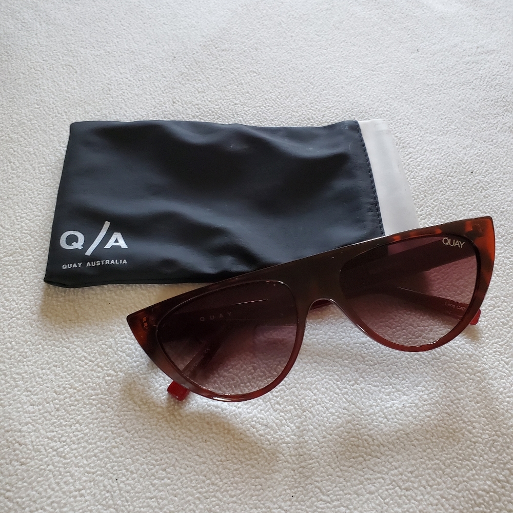 Quay Runaway Sunglasses
